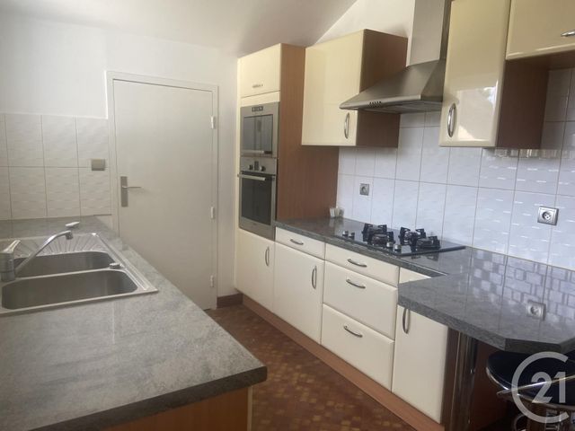 Maison &agrave; louer - 4 pi&egrave;ces - 96,59 m2 - Elancourt - 78 - ILE-DE-FRANCE