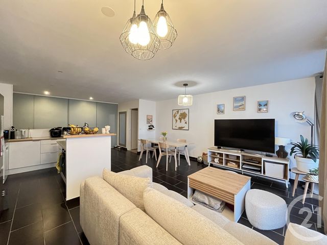 Appartement F3 &agrave; vendre - 3 pi&egrave;ces - 75,67 m2 - Maurepas - 78 - ILE-DE-FRANCE