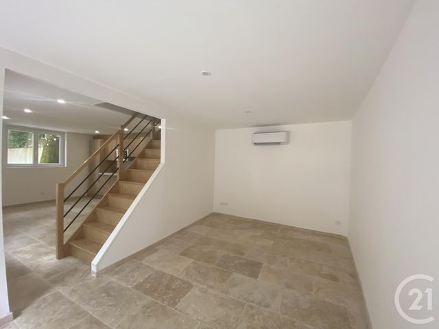 Maison &agrave; louer - 3 pi&egrave;ces - 53,12 m2 - Neauphle Le Chateau - 78 - ILE-DE-FRANCE
