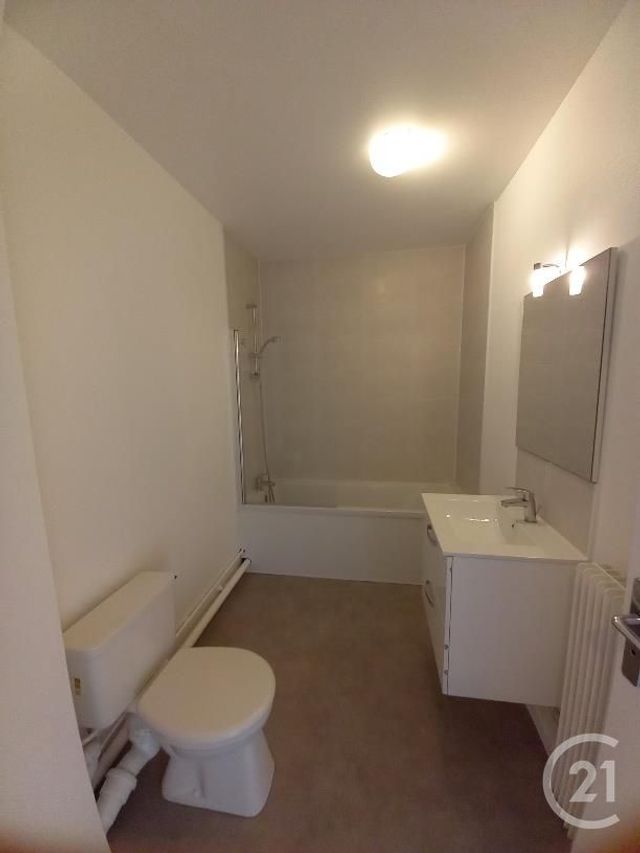 Appartement F1 &agrave; louer - 1 pi&egrave;ce - 32,79 m2 - Elancourt - 78 - ILE-DE-FRANCE