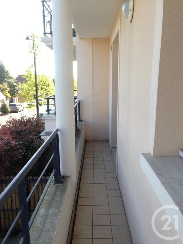 Appartement F1 &agrave; louer - 1 pi&egrave;ce - 24 m2 - Les Clayes Sous Bois - 78 - ILE-DE-FRANCE