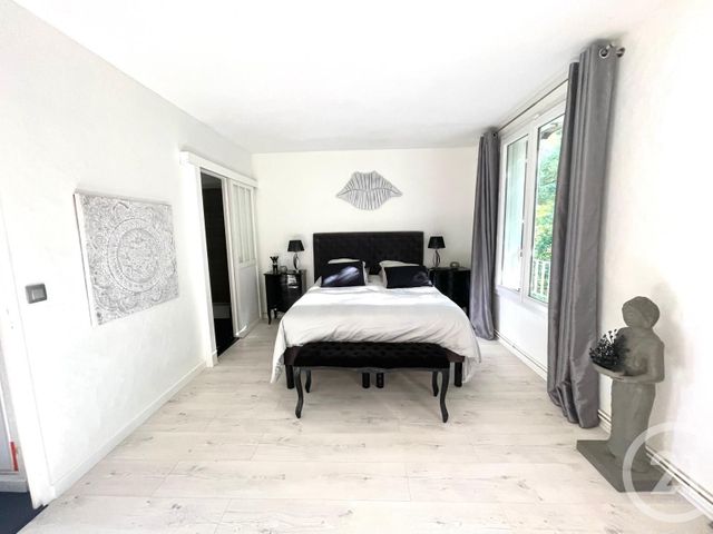 Maison &agrave; vendre - 7 pi&egrave;ces - 155,10 m2 - Maurepas - 78 - ILE-DE-FRANCE