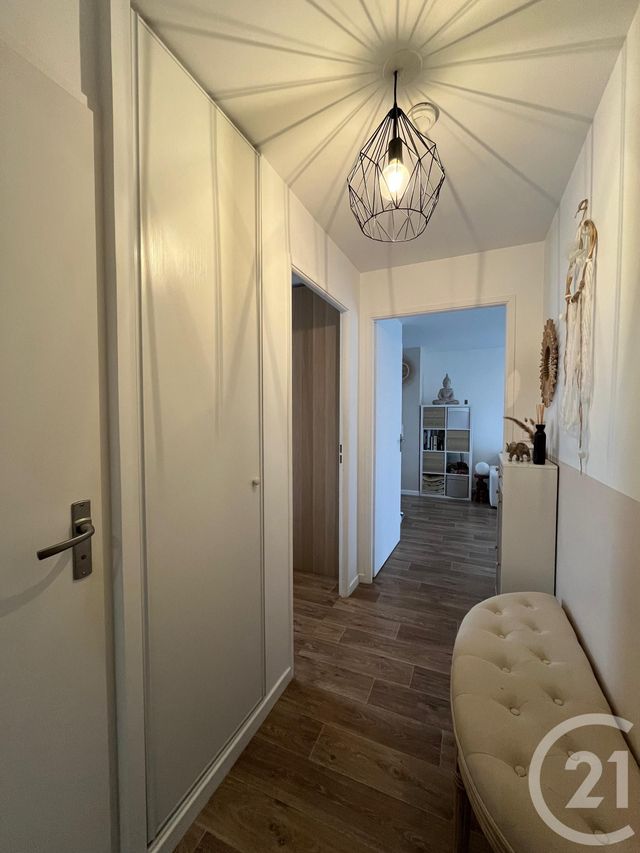 Appartement F2 &agrave; louer - 2 pi&egrave;ces - 43,70 m2 - Plaisir - 78 - ILE-DE-FRANCE