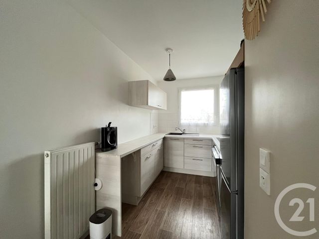 Appartement F2 &agrave; louer - 2 pi&egrave;ces - 43,70 m2 - Plaisir - 78 - ILE-DE-FRANCE