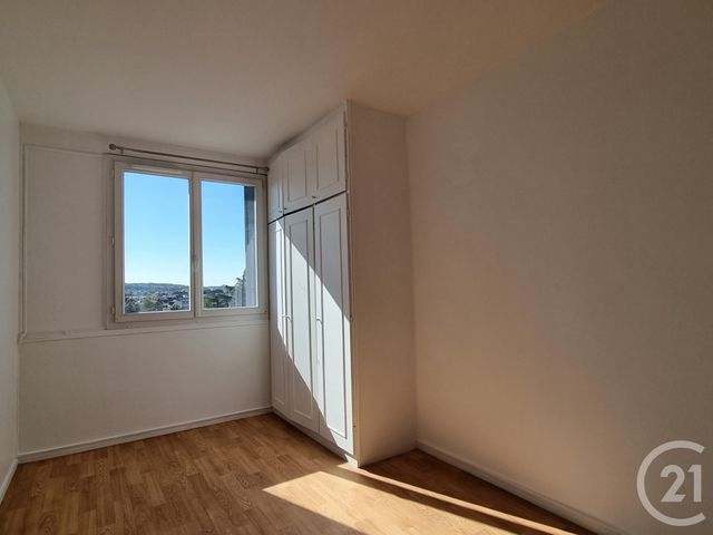 Appartement F3 &agrave; louer - 3 pi&egrave;ces - 67,18 m2 - Les Clayes Sous Bois - 78 - ILE-DE-FRANCE