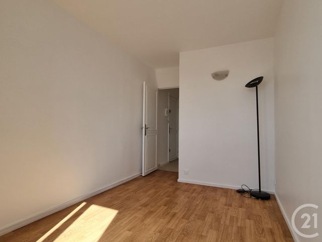 Appartement F3 &agrave; louer - 3 pi&egrave;ces - 67,18 m2 - Les Clayes Sous Bois - 78 - ILE-DE-FRANCE