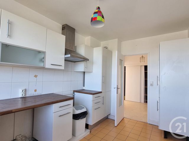Appartement F3 &agrave; louer - 3 pi&egrave;ces - 67,18 m2 - Les Clayes Sous Bois - 78 - ILE-DE-FRANCE
