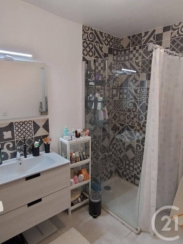 Appartement &agrave; louer - 3 pi&egrave;ces - 82,12 m2 - Jouars Pontchartrain - 78 - ILE-DE-FRANCE