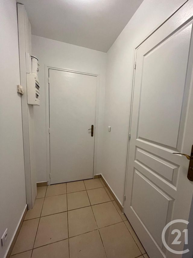 Appartement F1 &agrave; louer - 1 pi&egrave;ce - 35,56 m2 - Maurepas - 78 - ILE-DE-FRANCE