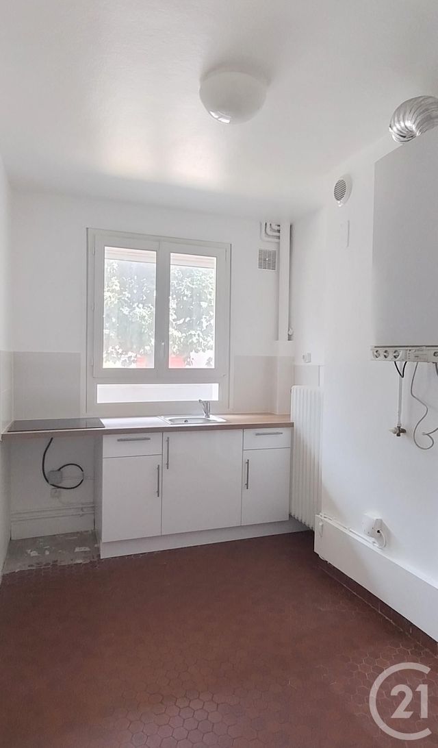 Appartement F3 &agrave; louer - 3 pi&egrave;ces - 62,20 m2 - Maurepas - 78 - ILE-DE-FRANCE