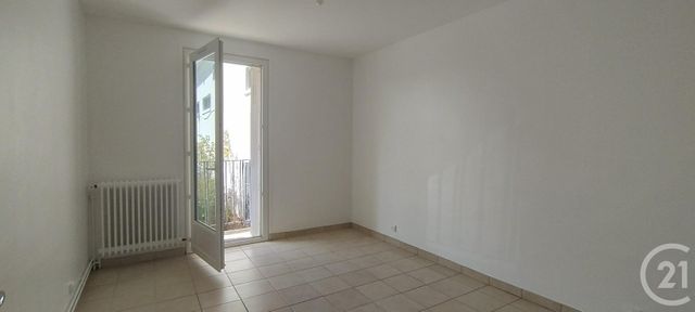Appartement F3 &agrave; louer - 3 pi&egrave;ces - 62,20 m2 - Maurepas - 78 - ILE-DE-FRANCE