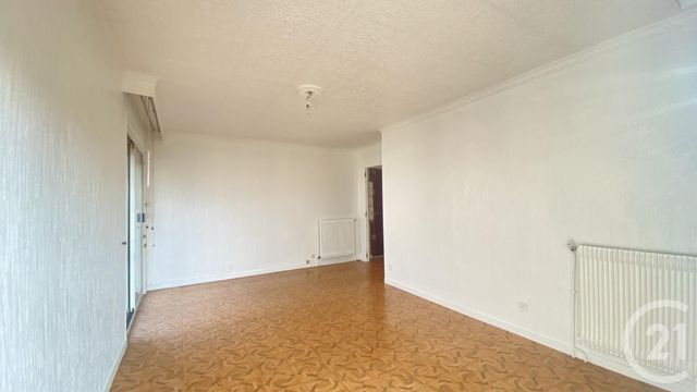 Appartement F3 &agrave; louer - 3 pi&egrave;ces - 61,22 m2 - Maurepas - 78 - ILE-DE-FRANCE