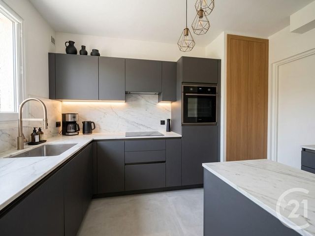 Maison &agrave; vendre - 5 pi&egrave;ces - 117 m2 - Le Mesnil St Denis - 78 - ILE-DE-FRANCE