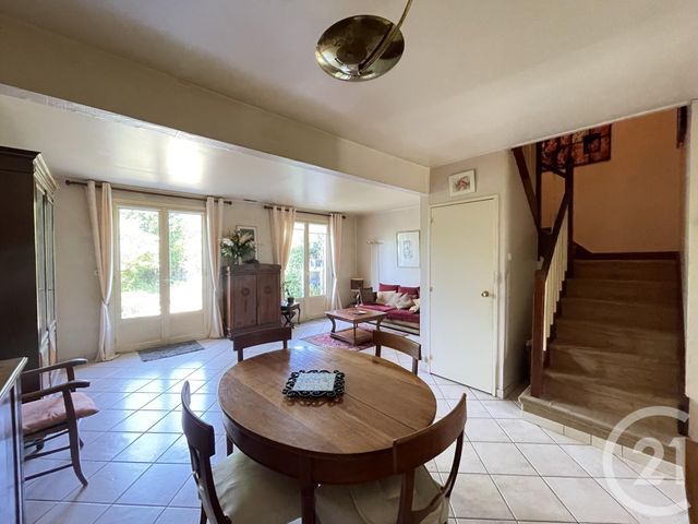 Maison &agrave; vendre - 5 pi&egrave;ces - 117 m2 - Le Mesnil St Denis - 78 - ILE-DE-FRANCE