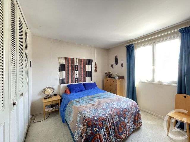 Maison &agrave; vendre - 5 pi&egrave;ces - 117 m2 - Le Mesnil St Denis - 78 - ILE-DE-FRANCE