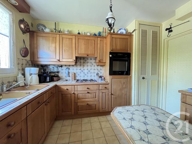 Maison &agrave; vendre - 5 pi&egrave;ces - 117 m2 - Le Mesnil St Denis - 78 - ILE-DE-FRANCE