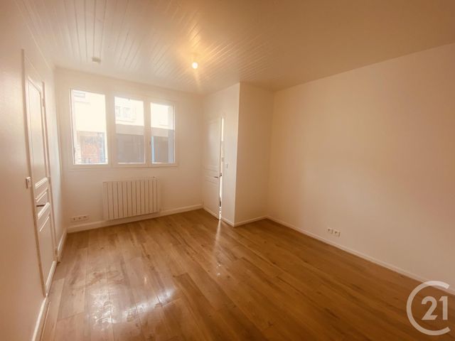 Appartement Studio &agrave; louer - 1 pi&egrave;ce - 19,87 m2 - Neauphle Le Chateau - 78 - ILE-DE-FRANCE