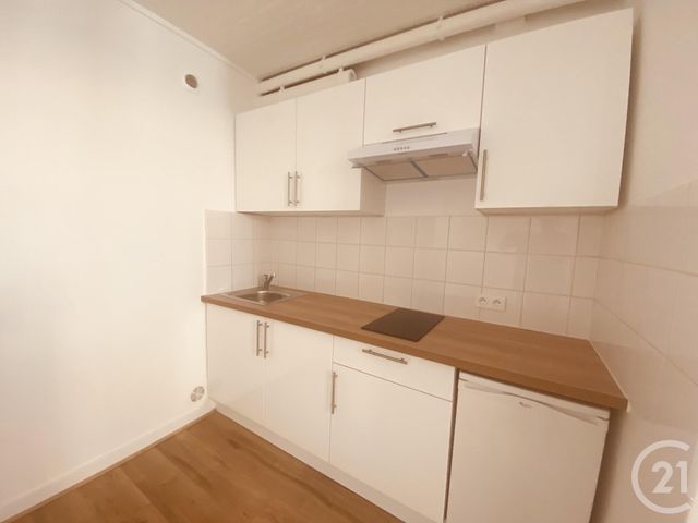 Appartement Studio &agrave; louer - 1 pi&egrave;ce - 19,87 m2 - Neauphle Le Chateau - 78 - ILE-DE-FRANCE