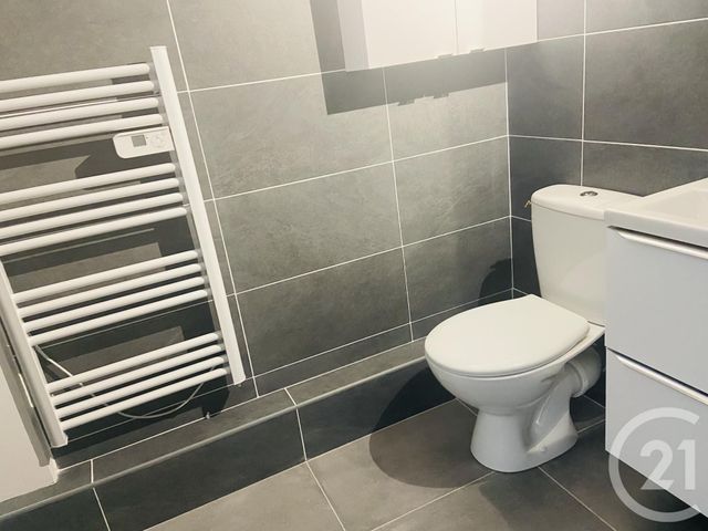 Appartement F1 &agrave; louer - 1 pi&egrave;ce - 21,03 m2 - Coignieres - 78 - ILE-DE-FRANCE