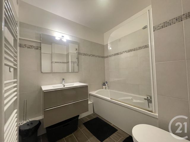Appartement F5 &agrave; vendre - 5 pi&egrave;ces - 88,14 m2 - Elancourt - 78 - ILE-DE-FRANCE