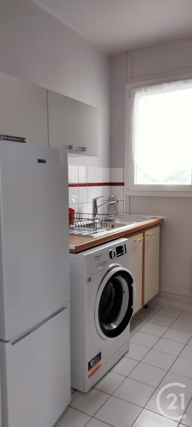 Appartement Studio &agrave; louer - 1 pi&egrave;ce - 29,36 m2 - Maurepas - 78 - ILE-DE-FRANCE