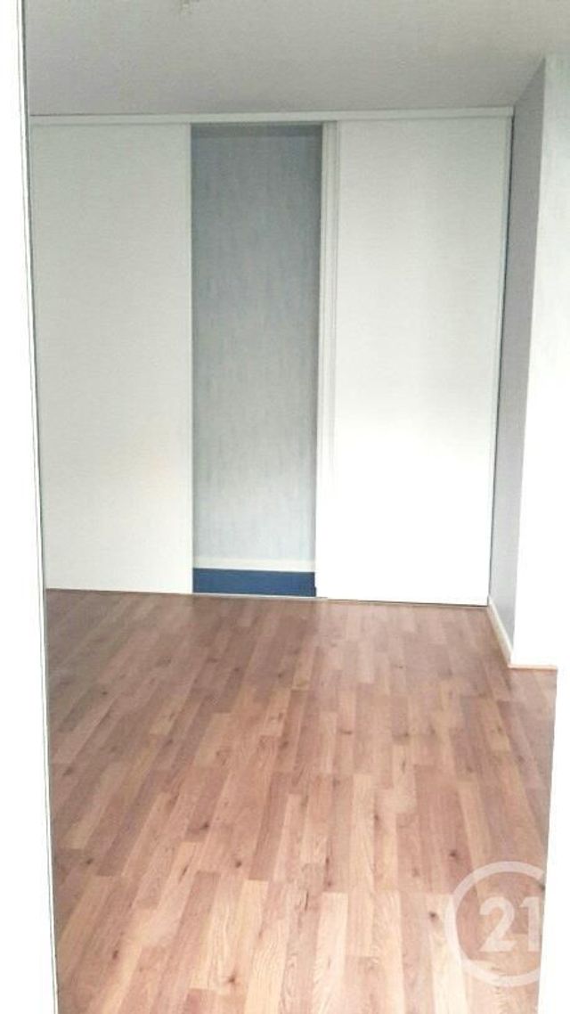 Appartement F3 &agrave; louer - 3 pi&egrave;ces - 54,75 m2 - Elancourt - 78 - ILE-DE-FRANCE
