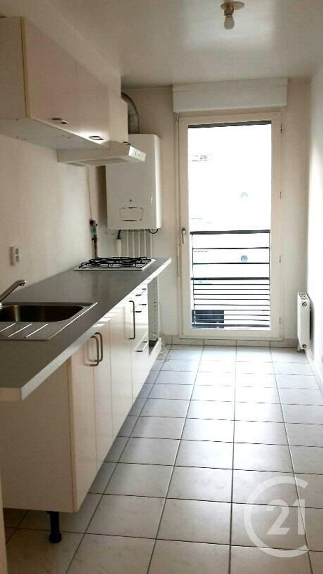 Appartement F3 &agrave; louer - 3 pi&egrave;ces - 54,75 m2 - Elancourt - 78 - ILE-DE-FRANCE