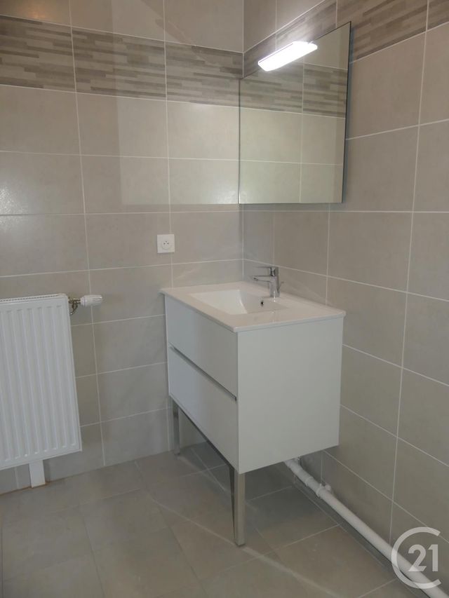 Appartement F2 &agrave; louer - 2 pi&egrave;ces - 44,19 m2 - Maurepas - 78 - ILE-DE-FRANCE
