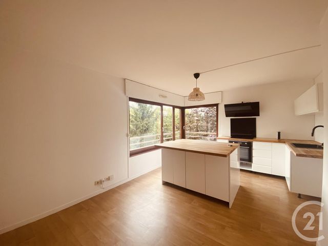 Appartement F3 &agrave; louer - 3 pi&egrave;ces - 78,60 m2 - Maurepas - 78 - ILE-DE-FRANCE
