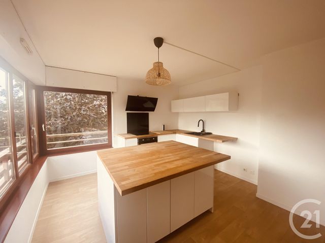 Appartement F3 &agrave; louer - 3 pi&egrave;ces - 78,60 m2 - Maurepas - 78 - ILE-DE-FRANCE