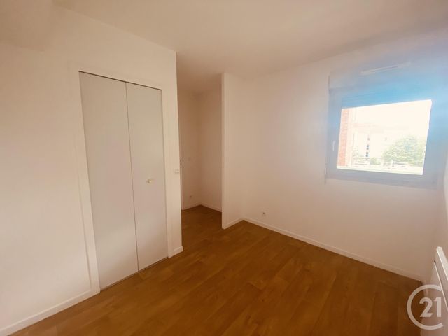 Appartement F3 &agrave; louer - 3 pi&egrave;ces - 78,60 m2 - Maurepas - 78 - ILE-DE-FRANCE
