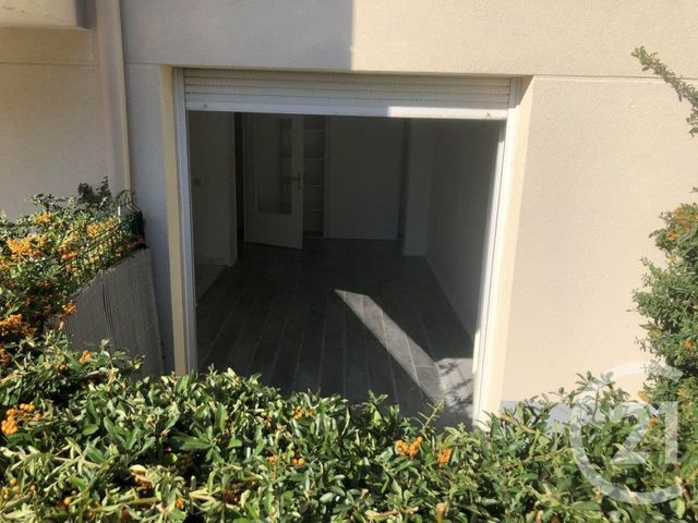 Appartement Studio &agrave; louer - 1 pi&egrave;ce - 26,10 m2 - Maurepas - 78 - ILE-DE-FRANCE