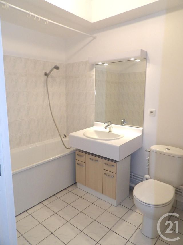 Appartement Studio &agrave; louer - 1 pi&egrave;ce - 26,10 m2 - Maurepas - 78 - ILE-DE-FRANCE