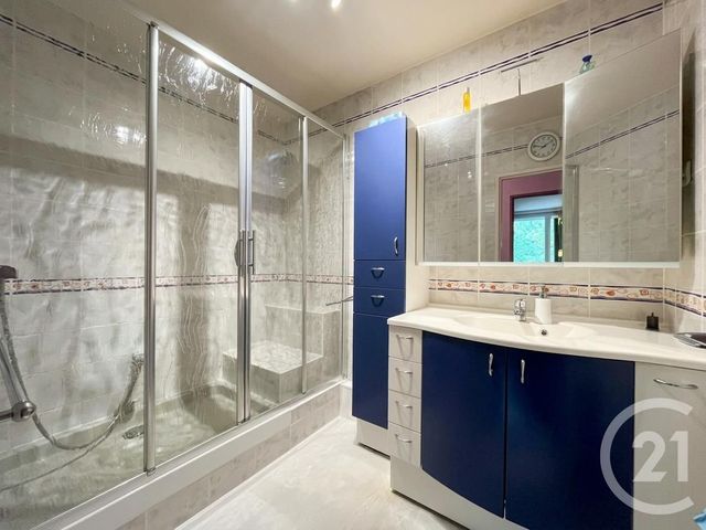 Appartement F3 &agrave; vendre - 3 pi&egrave;ces - 75 m2 - Elancourt - 78 - ILE-DE-FRANCE