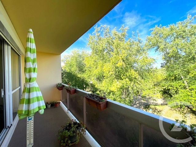 Appartement F3 &agrave; vendre - 3 pi&egrave;ces - 75 m2 - Elancourt - 78 - ILE-DE-FRANCE