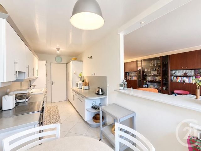 Appartement F3 &agrave; vendre - 3 pi&egrave;ces - 75 m2 - Elancourt - 78 - ILE-DE-FRANCE