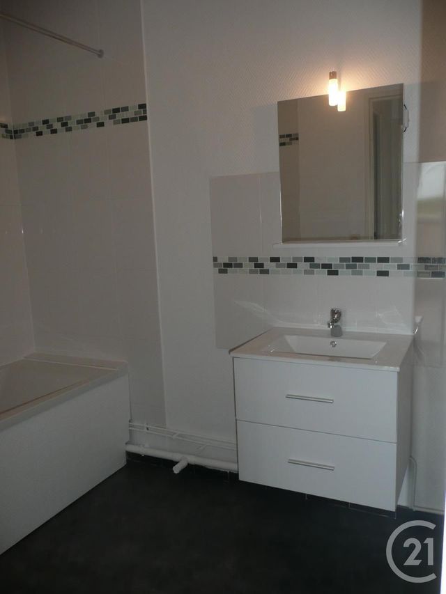 Appartement Appts. &agrave; louer - 2 pi&egrave;ces - 53,23 m2 - Maurepas - 78 - ILE-DE-FRANCE