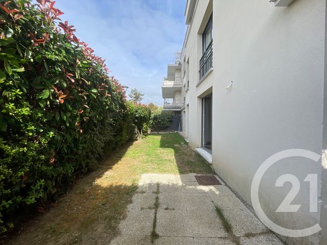 Appartement F3 &agrave; louer - 3 pi&egrave;ces - 66 m2 - Elancourt - 78 - ILE-DE-FRANCE