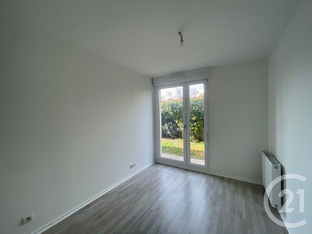 Appartement F3 &agrave; louer - 3 pi&egrave;ces - 66 m2 - Elancourt - 78 - ILE-DE-FRANCE