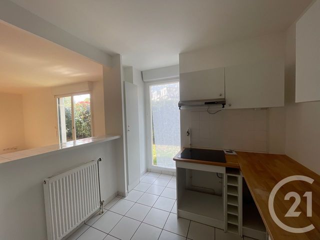 Appartement F3 &agrave; louer - 3 pi&egrave;ces - 66 m2 - Elancourt - 78 - ILE-DE-FRANCE