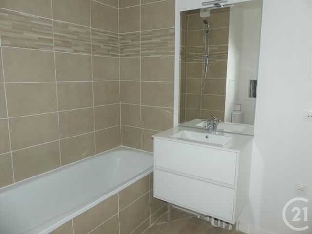 Appartement F2 &agrave; louer - 2 pi&egrave;ces - 43,71 m2 - Trappes - 78 - ILE-DE-FRANCE