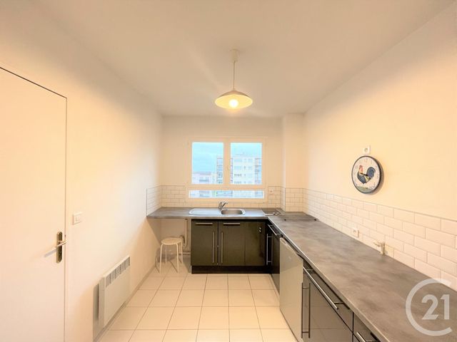 Appartement T1 &agrave; louer - 1 pi&egrave;ce - 35,14 m2 - Maurepas - 78 - ILE-DE-FRANCE