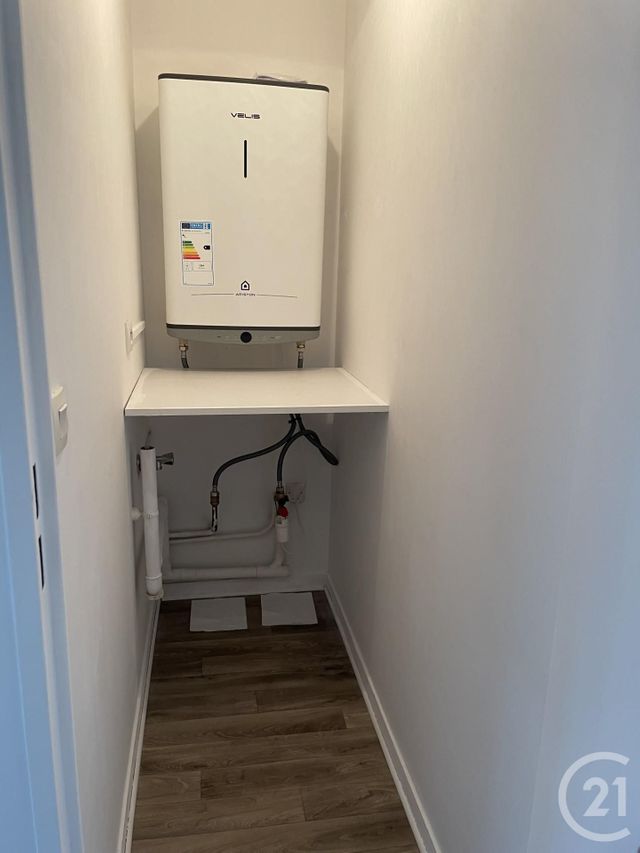 Appartement F1 &agrave; louer - 1 pi&egrave;ce - 26,87 m2 - Maurepas - 78 - ILE-DE-FRANCE