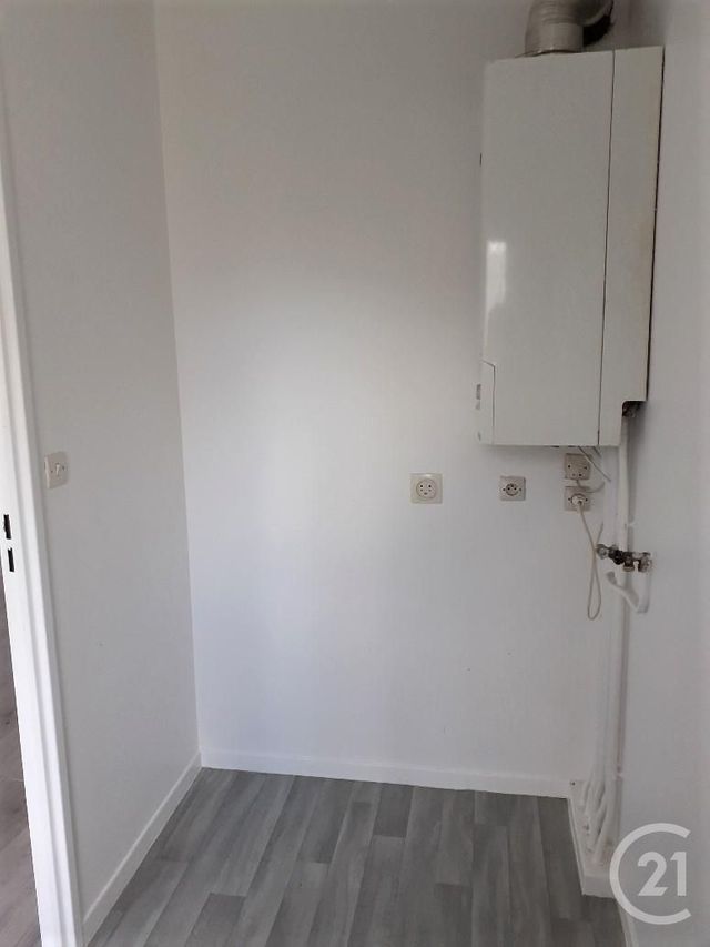 Appartement F1 &agrave; louer - 1 pi&egrave;ce - 33,48 m2 - Maurepas - 78 - ILE-DE-FRANCE