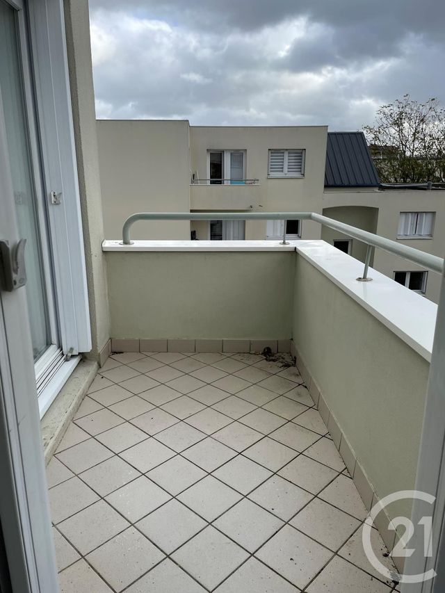 Appartement F3 &agrave; louer - 3 pi&egrave;ces - 68,69 m2 - Elancourt - 78 - ILE-DE-FRANCE