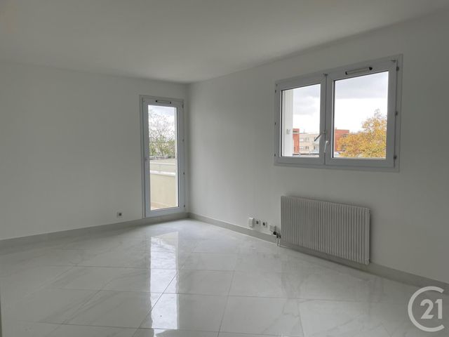 Appartement F3 &agrave; louer - 3 pi&egrave;ces - 68,69 m2 - Elancourt - 78 - ILE-DE-FRANCE