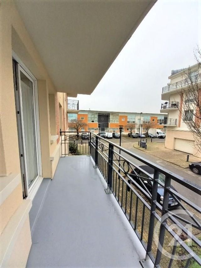 Appartement F2 &agrave; louer - 2 pi&egrave;ces - 47,60 m2 - Elancourt - 78 - ILE-DE-FRANCE