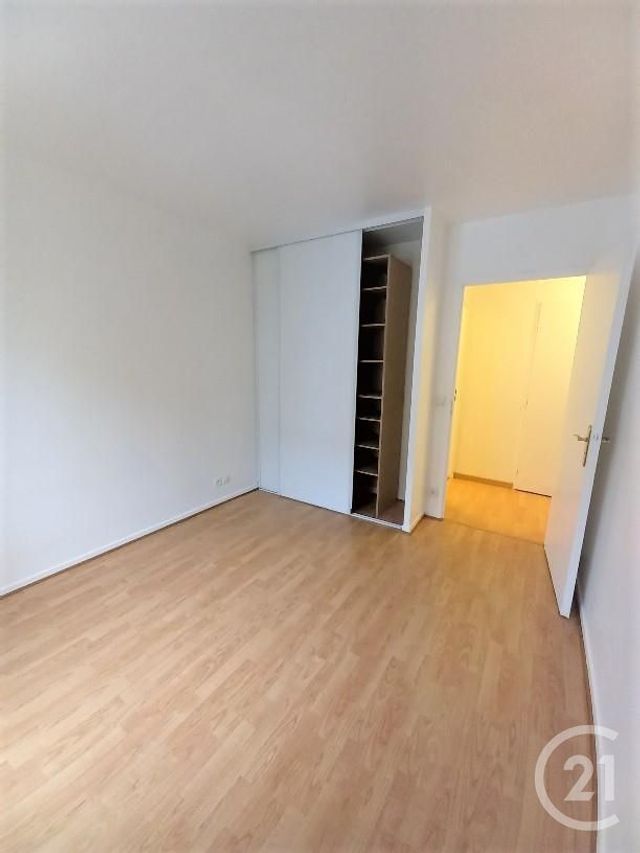 Appartement F2 &agrave; louer - 2 pi&egrave;ces - 47,60 m2 - Elancourt - 78 - ILE-DE-FRANCE