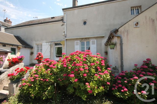 Maison à vendre - 6 pièces - 146,27 m2 - La Chapelle St Mesmin - 45 - CENTRE