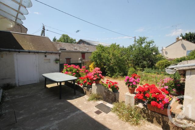 Maison à vendre - 6 pièces - 146,27 m2 - La Chapelle St Mesmin - 45 - CENTRE